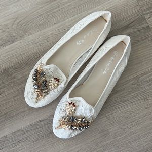 NEW embellished white lace flats size 6.5 - good for Pakistani / Indian event